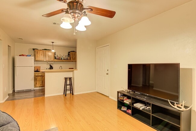 property at 1015 SW 9th St