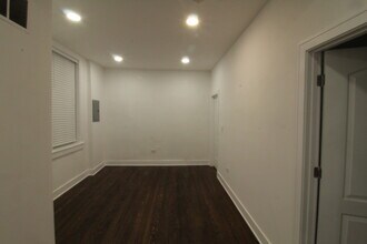 1362 N Bosworth Ave in Chicago, IL - Building Photo - Building Photo