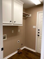 3111 Pleasant Forest Dr in College Station, TX - Building Photo