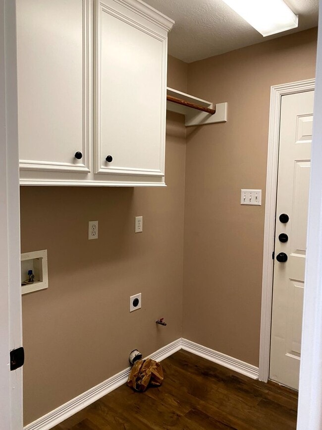 property at 3111 Pleasant Forest Dr