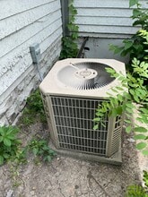 422 E 2nd St in Newton, KS - Building Photo - Building Photo