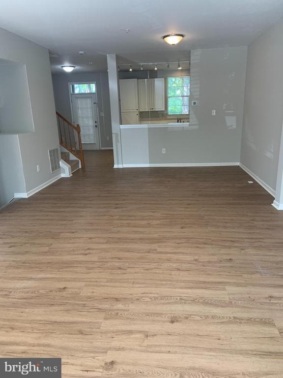 property at 1528 Long Dr Ct