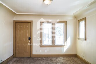 4037#4101 Lower West Fairmount Avenue, 53209; #730423 - 730423 in River Hills, WI - Building Photo - Building Photo