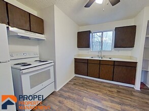 5644 Howe Rd in Wayne, MI - Building Photo - Building Photo