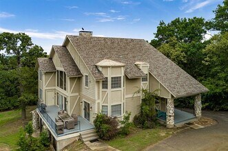 664 Lake Point Loop in Pottsboro, TX - Building Photo - Building Photo