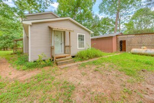 159 Beamon Dr in Livingston, TX - Building Photo