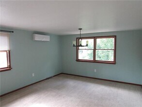 125 Rock Run Rd in Elizabeth, PA - Building Photo - Building Photo