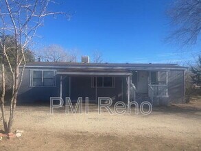 5580 Paullo Ln in Sun Valley, NV - Building Photo - Building Photo