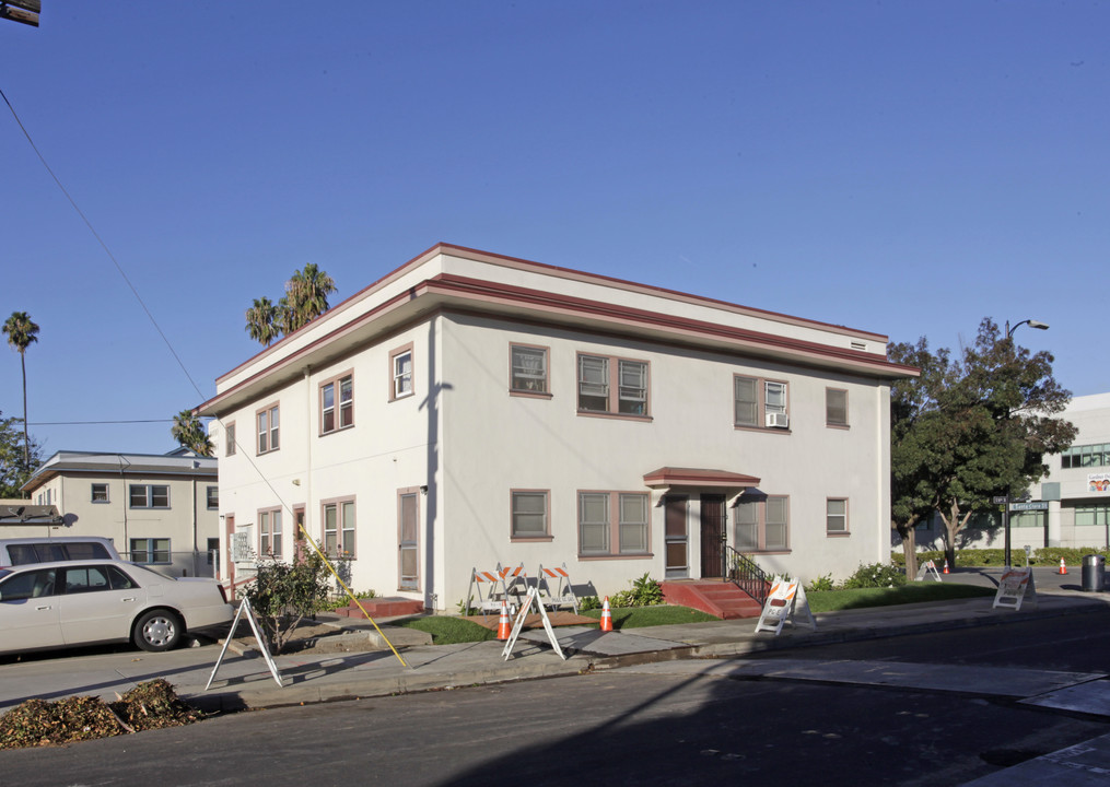 748 E Santa Clara St in San Jose, CA - Foto de edificio