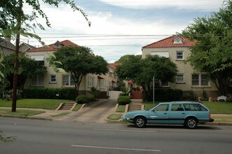 Wycliff Court Apartments in Dallas, TX - Foto de edificio - Building Photo