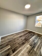 3572 W Belden Ave in Chicago, IL - Building Photo - Building Photo