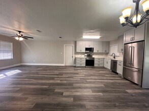 1131 Robin Hood Ct in Mount Dora, FL - Building Photo - Building Photo