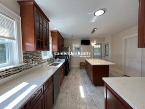 88 Fellsway E, Unit 2A in Malden, MA - Building Photo - Building Photo