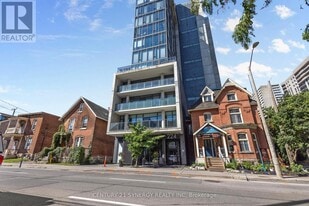 224 Lyon St. N in Ottawa, ON - Building Photo
