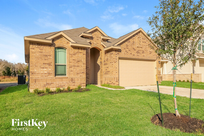 14715 Country Club Dr in Beaumont, TX - Building Photo - Building Photo
