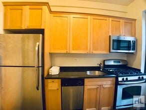 SECOND AVENUE in New York, NY - Building Photo - Building Photo