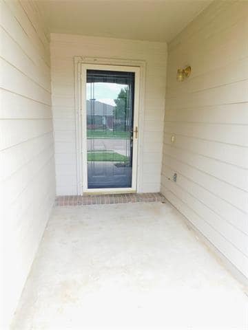 1404 Wenatchee Dr in Krum, TX - Building Photo - Building Photo