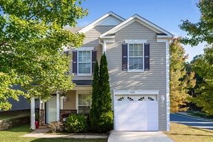 4202 Quinn Drive in Charlotte, NC - Building Photo