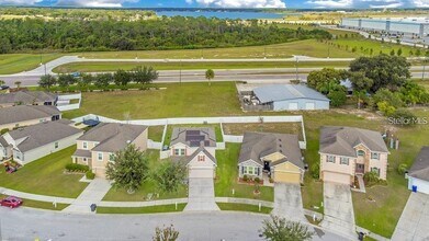 5780 Dornich Dr in Auburndale, FL - Building Photo - Building Photo