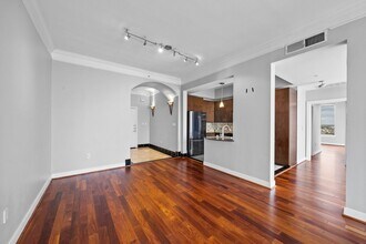 3333 Allen Pkwy in Houston, TX - Building Photo - Building Photo