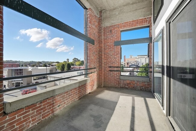 11-31-31 Park St in Springfield, MA - Building Photo - Building Photo