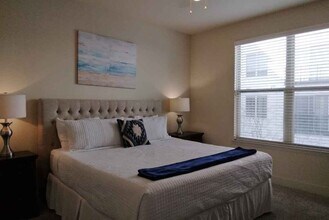 3200 Palm Way in Austin, TX - Building Photo - Building Photo