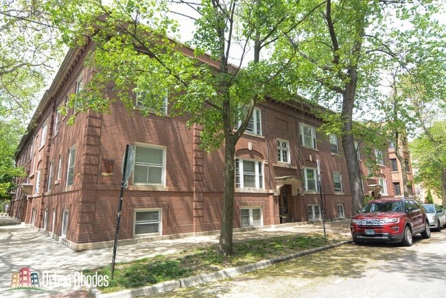 6310 N Glenwood Ave, Unit 2