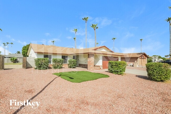 16814 N 34th Ave in Phoenix, AZ - Building Photo - Building Photo