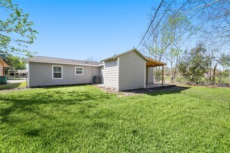 2942 Knotty Oaks Trail in Houston, TX - Building Photo - Building Photo