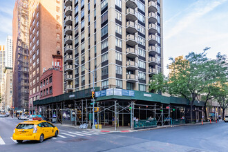 Ascot Apartments in New York, NY - Building Photo - Building Photo