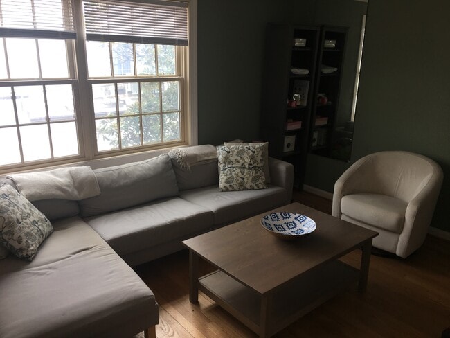 11 2nd St NE, Unit Junior one bedroom in Washington, DC - Building Photo - Building Photo