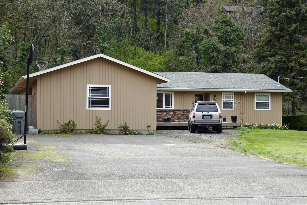 5820-6110 W A St W in West Linn, OR - Building Photo