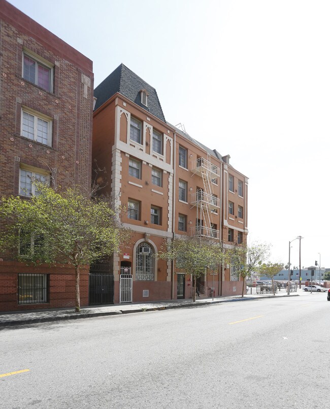 Barrymar Apartments in Los Angeles, CA - Foto de edificio - Building Photo