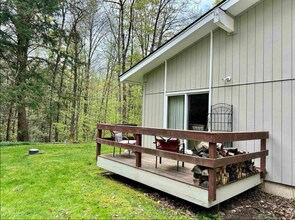 57 Silver Birch Pl in Chittenden, VT - Building Photo - Building Photo