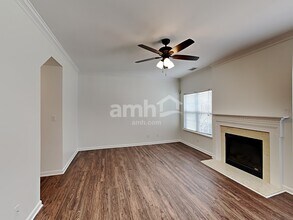 2005 Brook Valley Run in Monroe, NC - Foto de edificio - Building Photo