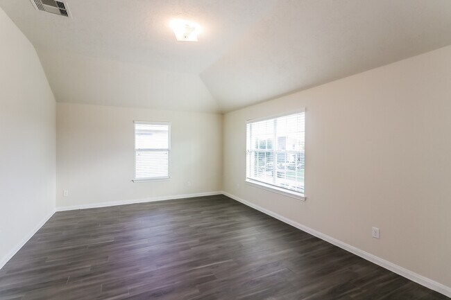 1026 Sarena Ct in Richmond, TX - Building Photo - Building Photo