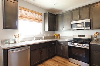 4533 Gusto Ct in Guadalupe, CA - Building Photo - Building Photo