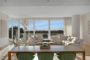 9111 Collins Ave in Surfside, FL - Building Photo