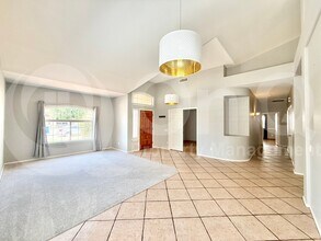 1487 E Aspen Ave in Gilbert, AZ - Building Photo - Building Photo