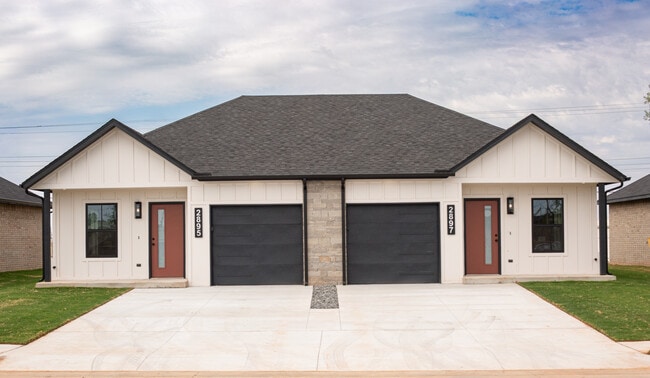 Glenhaven in Midwest City, OK - Building Photo - Building Photo
