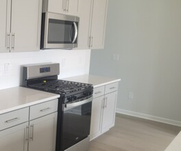 1464 Hasse Ave in Apex, NC - Building Photo - Building Photo
