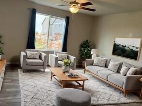 5423 Hammond Dr in Colorado Springs, CO - Building Photo - Building Photo