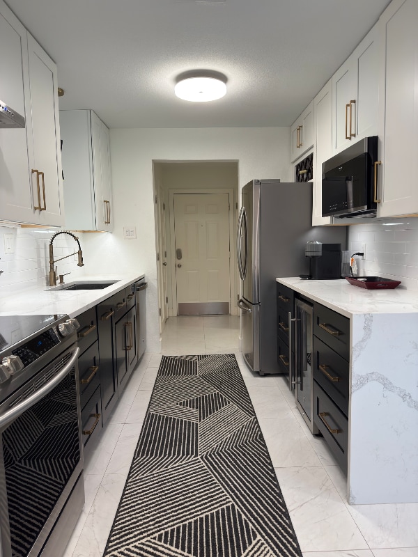 property at 7498 E NW Hwy