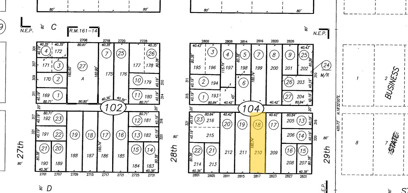 Lago Apartments in Sacramento, CA - Building Photo