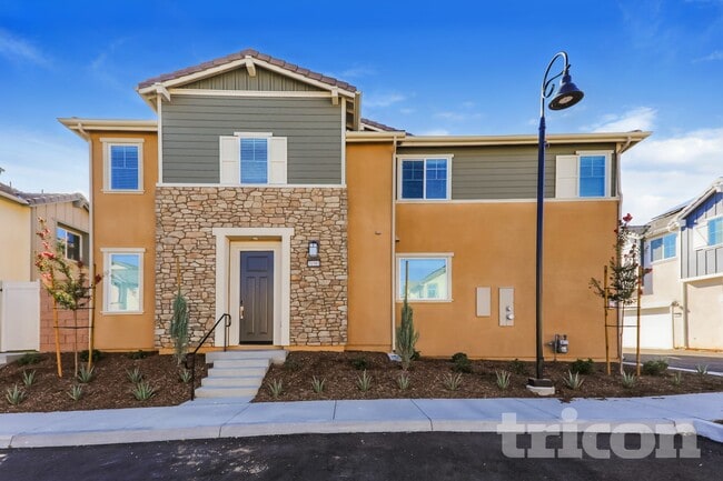 property at 31581 Dwight Dr