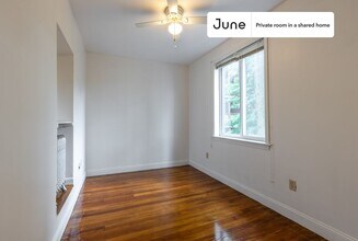 Room in Shared 4 bed/2 bath home in Boston, MA - Foto de edificio - Building Photo