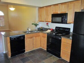 1718 S Longmore in Mesa, AZ - Building Photo - Building Photo