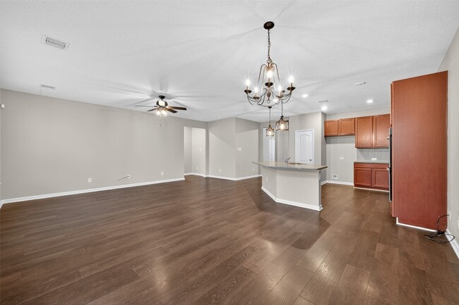 property at 25403 King Reyes St