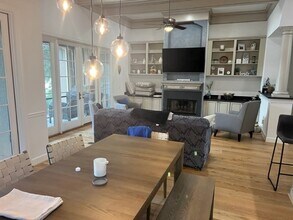 36 Claremont Ave in Bluffton, SC - Building Photo - Building Photo