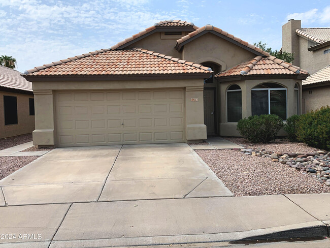 property at 4811 W Harrison St